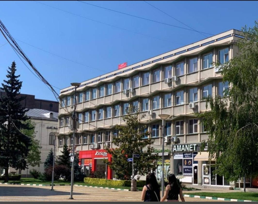 Puzzle Magic Piteşti Exterior foto